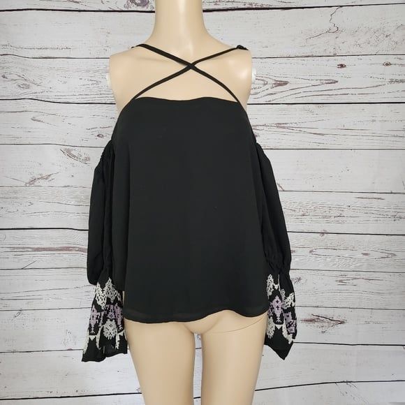 Banjara Off Shoulder Long Bell Sleeve Black Blouse Medium NWT - Picture 2 of 7